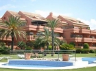 Apartamento con 2 dormitorios se vende en Marbella, Costa del Sol - mejor precio | unprecio.es