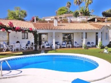 Chalet con 3 dormitorios se vende en Benalmadena Costa, Costa del Sol