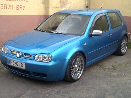 Volkswagen Golf 18t en Santa Cruz de Tenerife