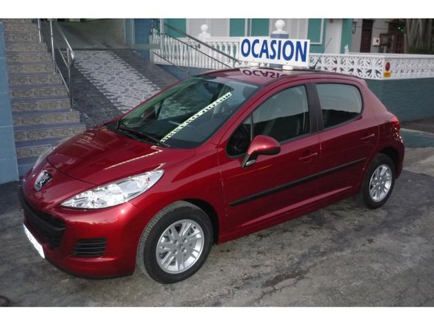 PEUGEOT 207 1.4 VTi 16v Confort