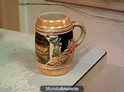 jarra de cerceza pequeña.amsterdam.