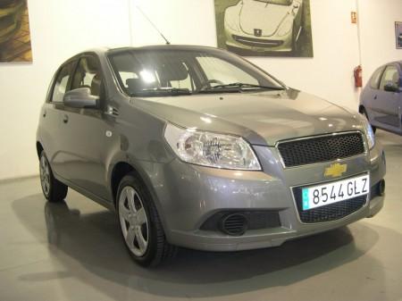 Chevrolet Aveo 12 LS 5P en Barcelona