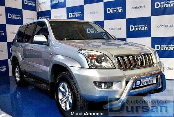 Toyota Land Cruiser D4D * 7 Pzas. * Cuero