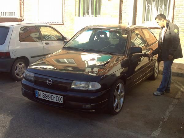 vendo opel astra GSI 2.0 16 V 155 CV , XENON ,LLNATAS 17  ..