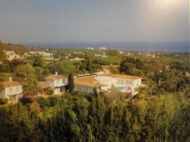 Chalet con 8 dormitorios se vende en Marbella, Costa del Sol