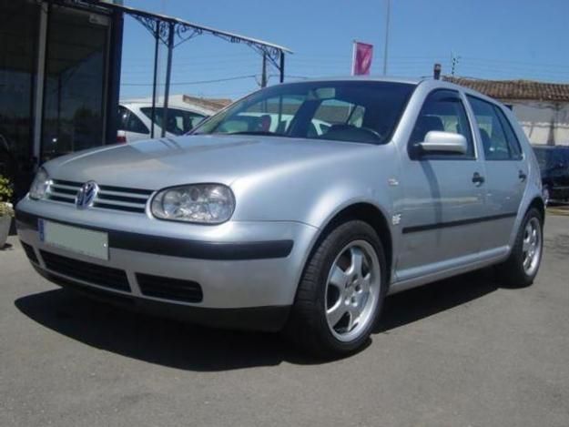 Venta de coche Volkswagen GOLF TDI. 1.9 130CV '01 en Parets Del Vallès