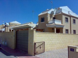 Casa en alquiler en Doña Pepa, Alicante (Costa Blanca)