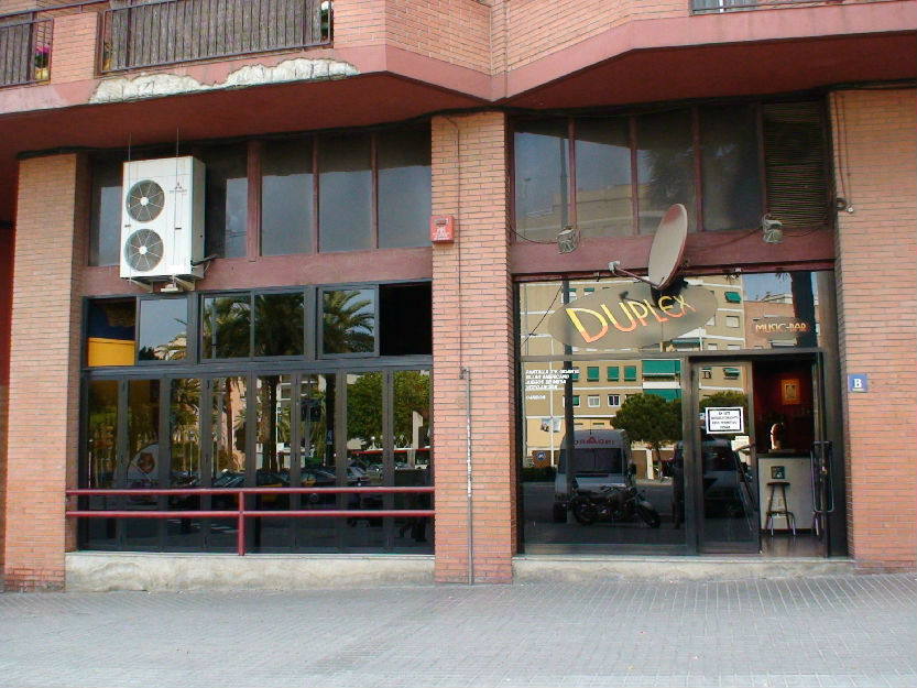 Traspaso bar musical en Barcelona