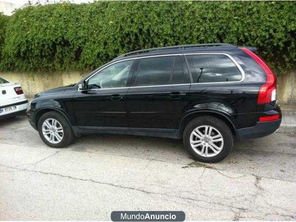 Volvo XC 90 D5 2.4D MOMENTUM 7 PLAZAS