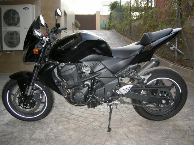 Ocasion vendo kawasaki z750 con 3000km