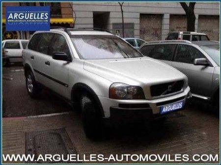 VOLVO XC 90 D5 MOMENTUM GEARTRONIC AUTOMAT - Madrid