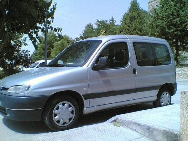 Se vende Peugeot Partner