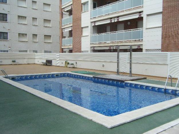 Piso en Calafell ubicado en el paseo marítimo.