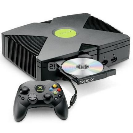 Vendo Xbox 1 negra original + 2 mandos + mando dvd