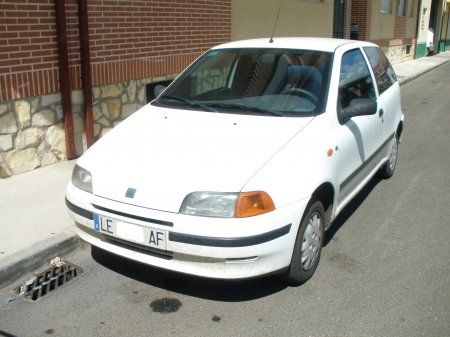 FIAT PUNTO SX 1.2I - LEON