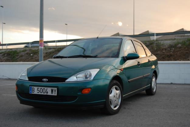 FORD FOCUS  2000