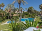 Apartamento con 3 dormitorios se vende en Marbella, Costa del Sol - mejor precio | unprecio.es