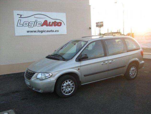 CHRYSLER VOYAGER