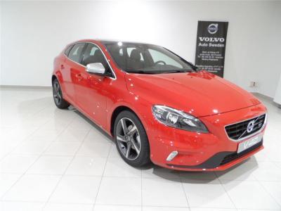 Volvo v40 r-desing