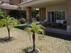 Chalet con 3 dormitorios se vende en Marbella, Costa del Sol - mejor precio | unprecio.es