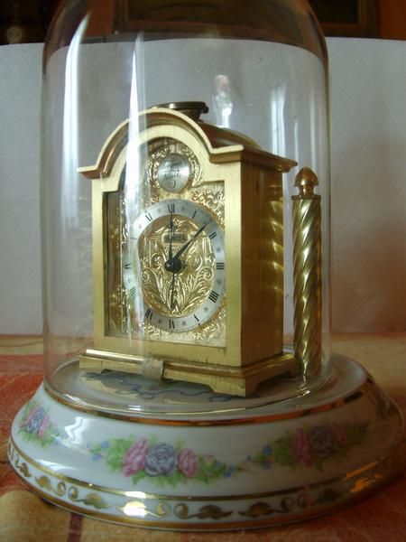 RELOJ DE CAPILLA DE CUERDA