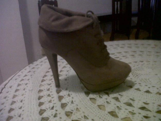 Vendo botas de chica nuevas