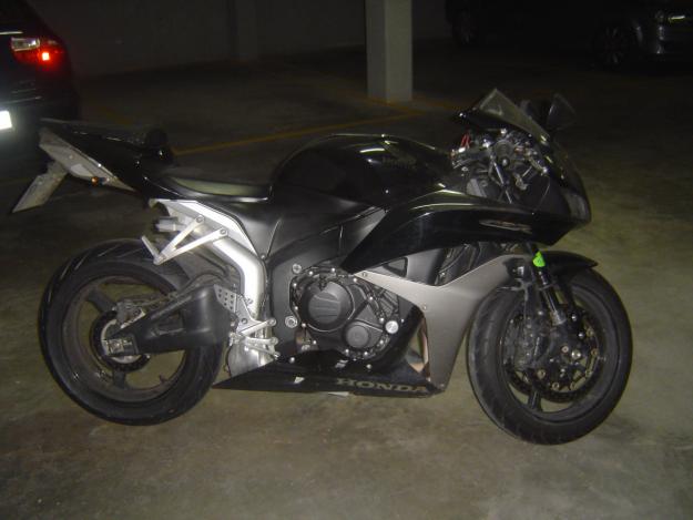 Vendo CBR 600 RR 2007