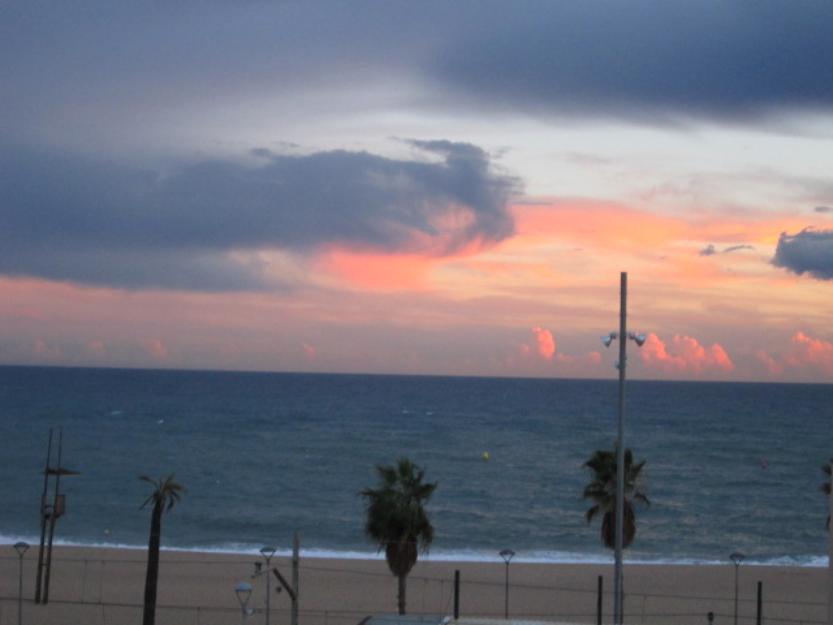 Canet de marbarcelona primera linea de playa