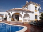 Chalet con 4 dormitorios se vende en Benajarafe, Costa del Sol - mejor precio | unprecio.es