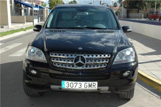 Mercedes-Benz ML 320