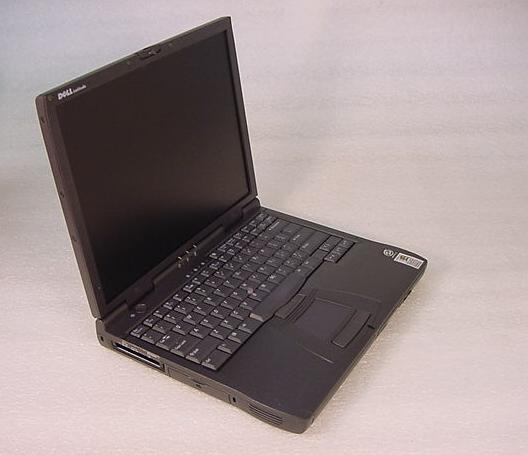 VENDO PORTATIL DELL LATITUDE CPT 400 POR 149 EUROS.