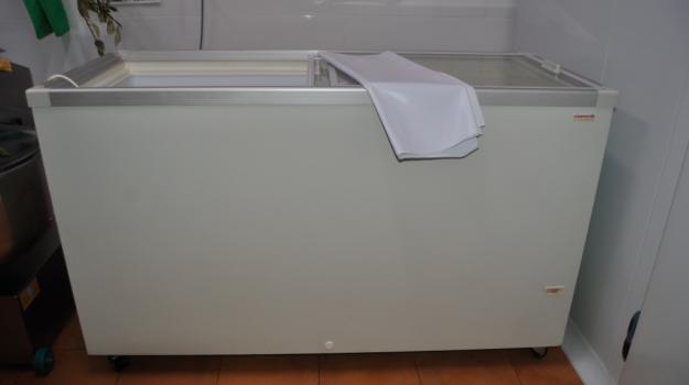 Se vende congelador en garantía