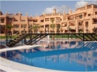 Apartamento con 2 dormitorios se vende en Estepona, Costa del Sol - mejor precio | unprecio.es