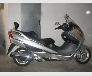 SUZUKI BURGMAN 250