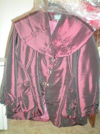 CHAQUETA PRECIOSA NUEVA A ESTRENAR