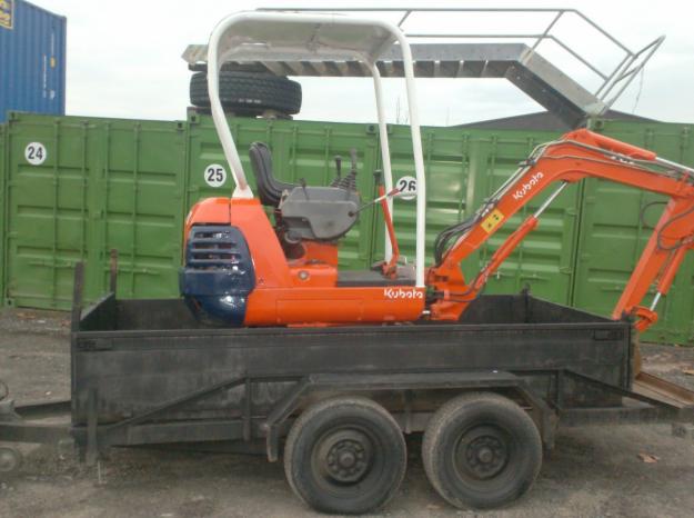 2003 Kubota KX41 Mini excavadora, remolque y 3cubos