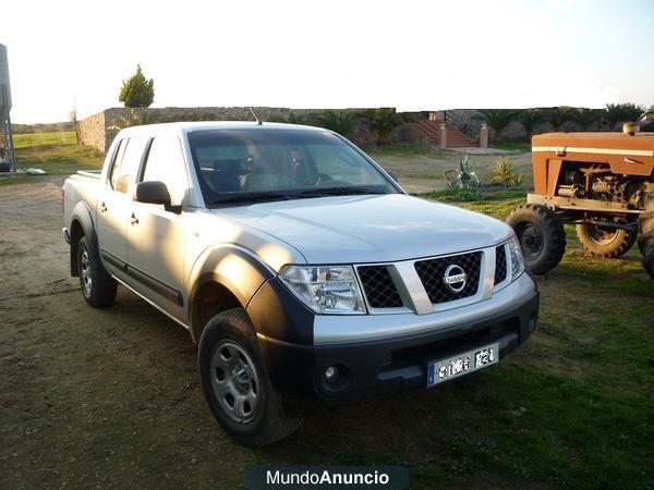 NISSAN NAVARA