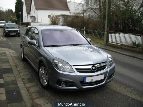 2006 Opel Signum