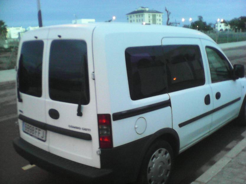 Oportunidad única, furgoneta mixta 5p, puerta lateral corredera, perfecto estado