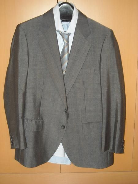 Traje CORTEFIEL T-52 camisa de ZARA y corbata SALINERO