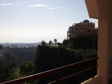 Apartamento con 2 dormitorios se vende en Mijas Costa, Costa del Sol