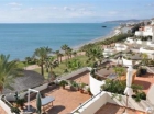 Apartamento con 3 dormitorios se vende en Estepona, Costa del Sol - mejor precio | unprecio.es