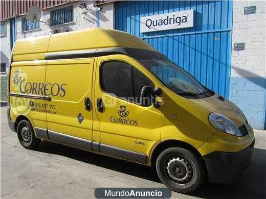 Renault Trafic Furgon 29 Corto Sobrelevado 2.