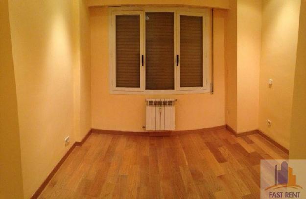 Apartamento 1 dormitorios, 1 baños, 0 garajes, Buen estado, en Madrid, Madrid