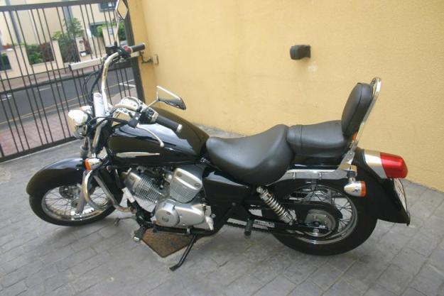 Vendo Honda Shadow 125 VT o cambio por furgoneta