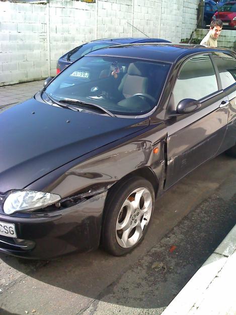 alfa 147 con golpe