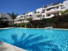 Apartamento con 3 dormitorios se vende en Estepona, Costa del Sol - mejor precio | unprecio.es