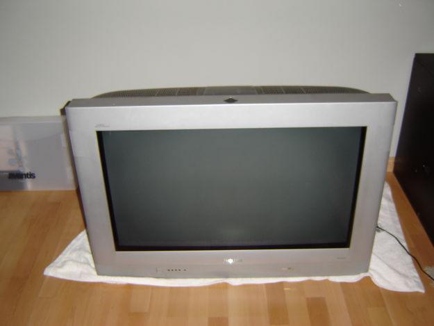 TV PHILIPS 37´ CRT