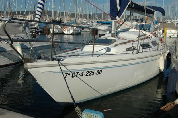 EMBARCACION VELERO SEA MASTER 28