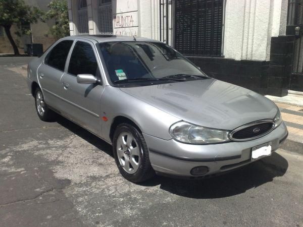 SE VENDE FORD MONDEO GUIA DIESEL ECONOMICO